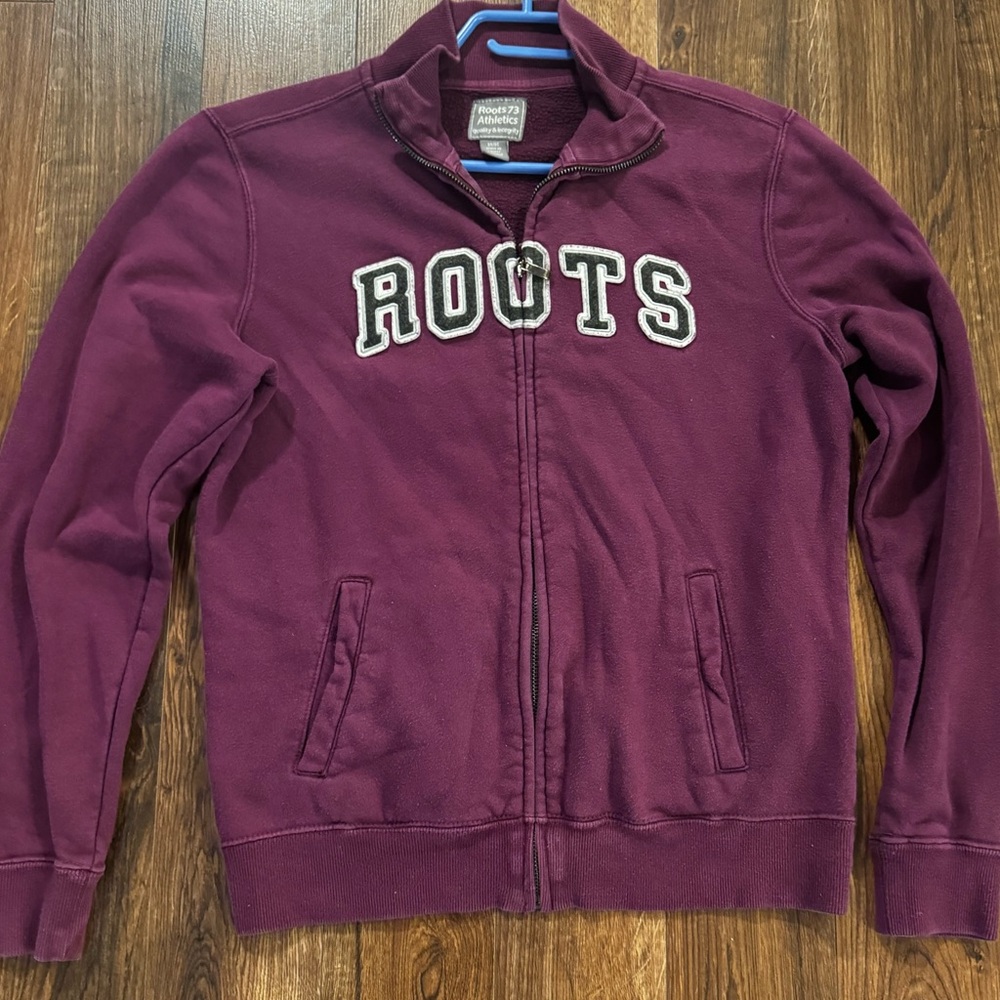 Roots zip-up